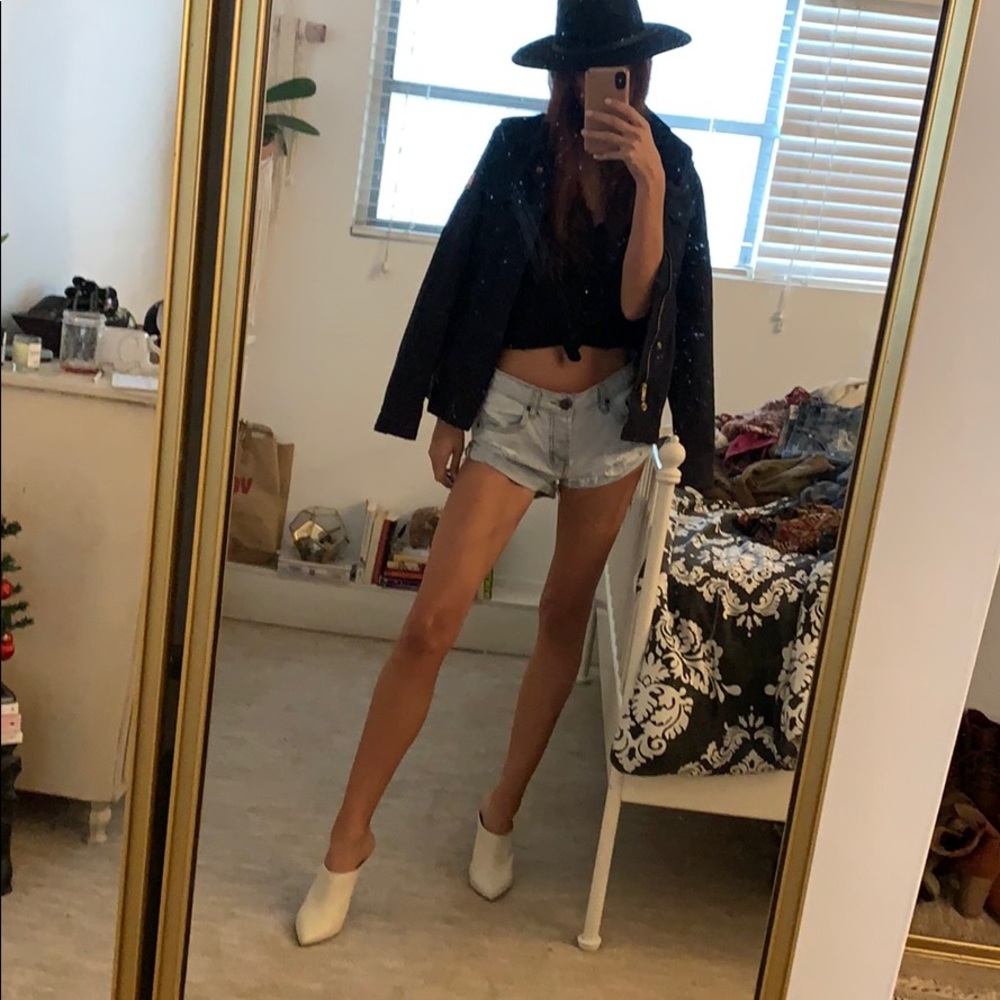 One teaspoon shorts